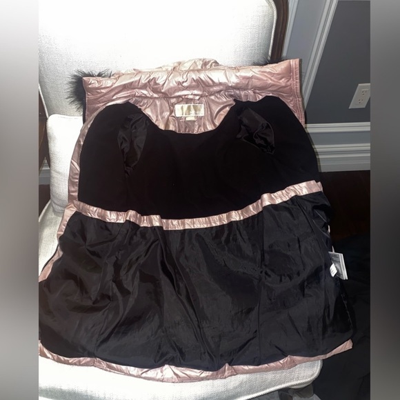 MICHAEL KORS Girls Pink Winter Coat. - Picture 6 of 6